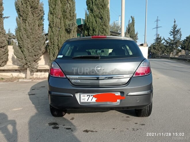 Opel Astra 2009, 215,000 km - 1.3 l - Bakı