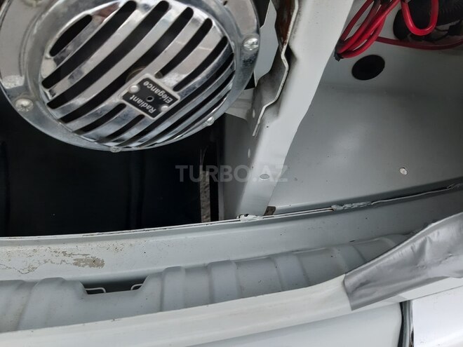 GAZ 31105 2009, 90,701 km - 2.3 l - Sumqayıt