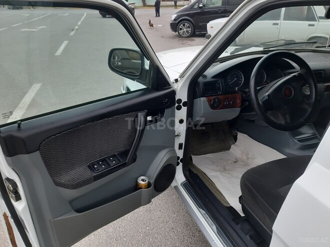 GAZ 31105 2009, 90,701 km - 2.3 l - Sumqayıt