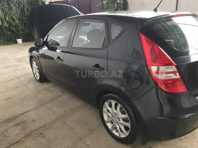 Hyundai i30 2009, 230,000 km - 1.4 l - Bakı