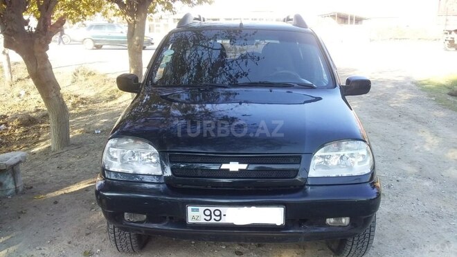 Chevrolet Niva 2008, 164,000 km - 1.7 l - Salyan