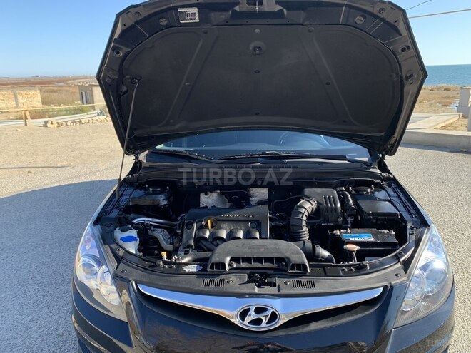 Hyundai i30 2012, 102,400 km - 1.4 l - Bakı