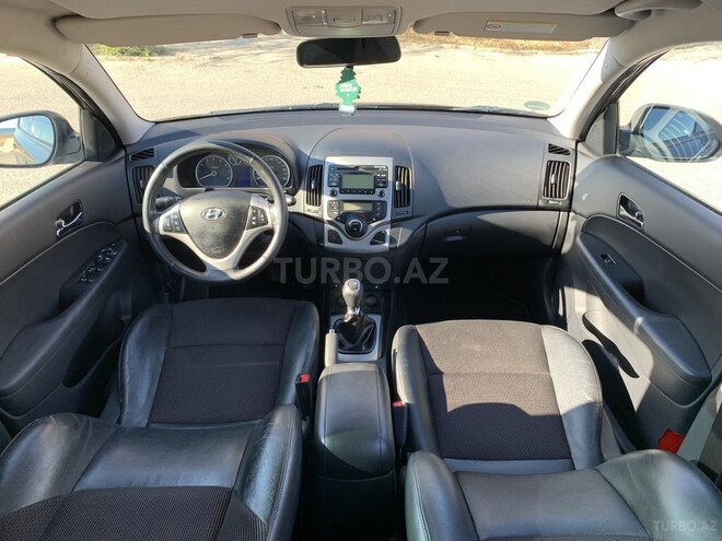 Hyundai i30 2012, 102,400 km - 1.4 l - Bakı