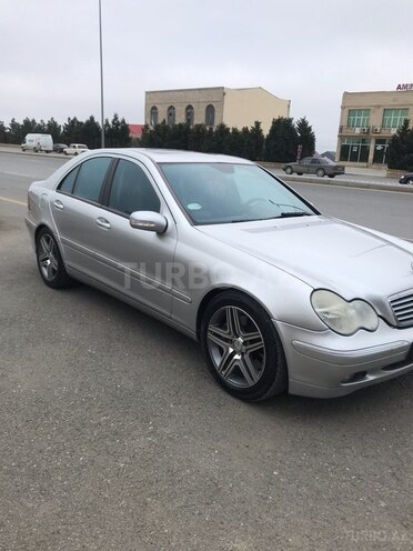 Mercedes C 180 2003, 133,000 km - 1.8 l - Gəncə