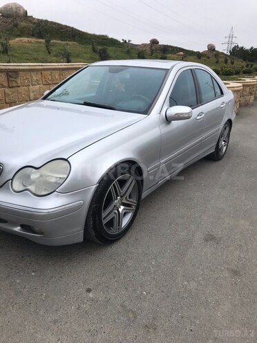 Mercedes C 180 2003, 133,000 km - 1.8 l - Gəncə
