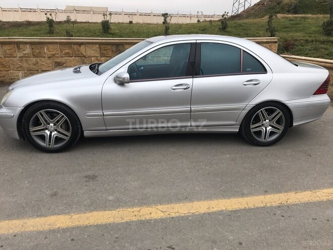 Mercedes C 180 2003, 133,000 km - 1.8 l - Gəncə