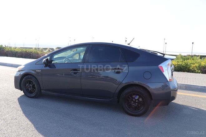 Toyota Prius 2013, 101,000 km - 1.8 l - Bakı