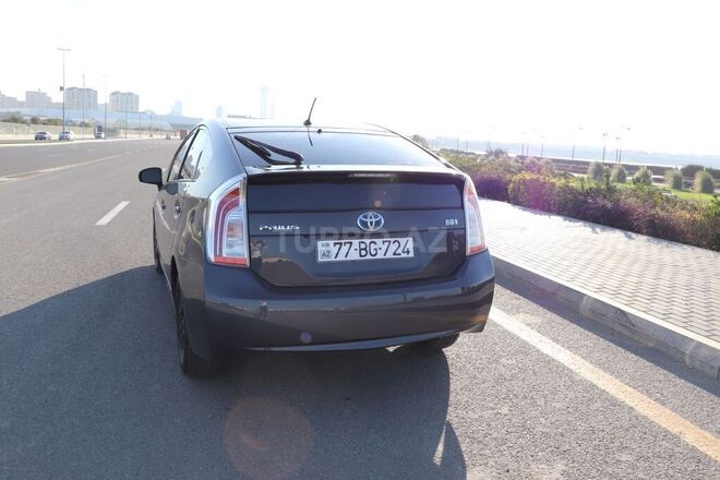 Toyota Prius 2013, 101,000 km - 1.8 l - Bakı