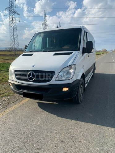 Mercedes Sprinter 311 2009, 255,000 km - 2.7 l - Gəncə