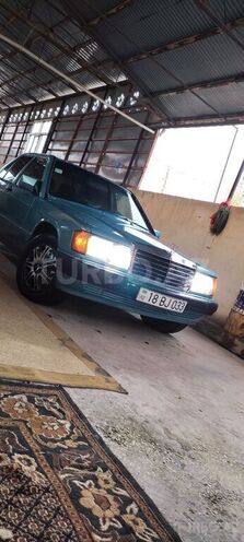 Mercedes 190 1993, 258,088 km - 1.8 л - Sabirabad
