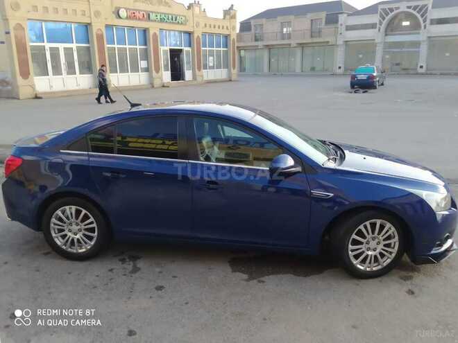 Chevrolet Cruze 2012, 217,000 km - 1.4 l - Salyan