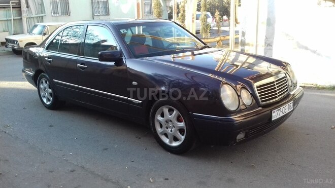 Mercedes E 200 1996, 250,600 km - 2.0 л - Bakı