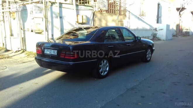 Mercedes E 200 1996, 250,600 km - 2.0 л - Bakı