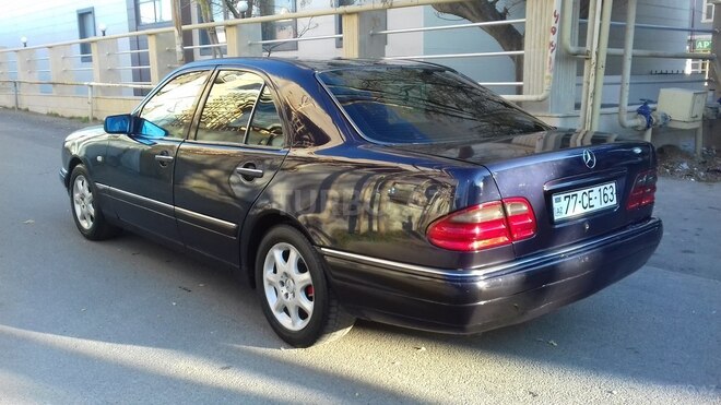 Mercedes E 200 1996, 250,600 km - 2.0 л - Bakı
