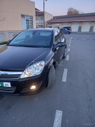 Opel Astra 2009, 275,000 km - 1.4 л - Sabirabad
