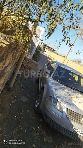 Volkswagen Passat 2003, 270,000 km - 1.8 l - Bakı