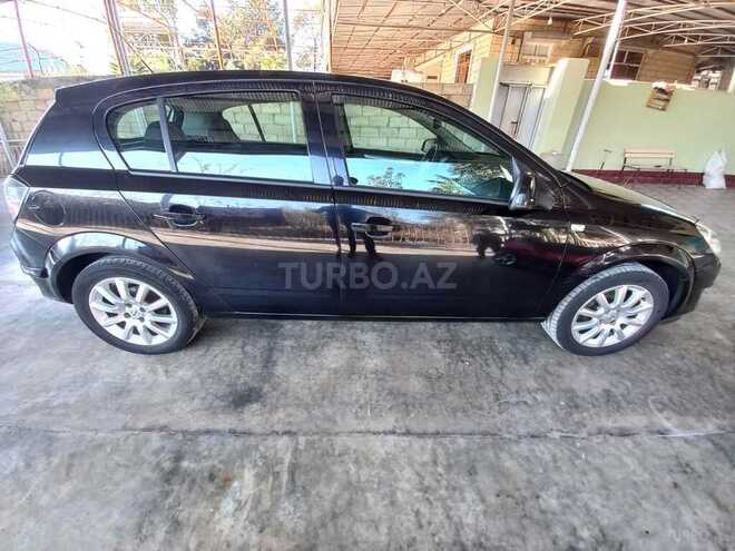 Opel Astra 2009, 275,000 km - 1.4 л - Sabirabad