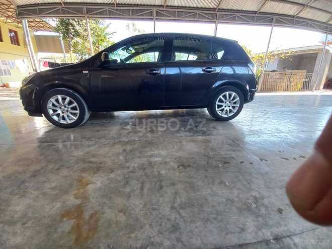 Opel Astra 2009, 275,000 km - 1.4 л - Sabirabad
