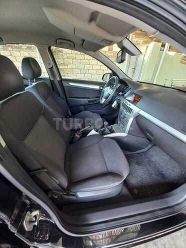 Opel Astra 2009, 275,000 km - 1.4 л - Sabirabad