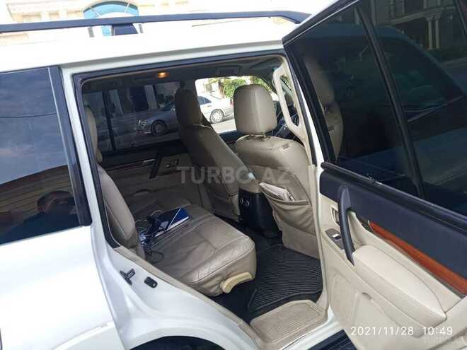 Mitsubishi Pajero 2007, 222,223 km - 3.0 l - Bakı