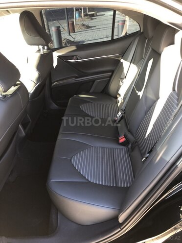 Toyota Camry 2021, 23,500 km - 2.5 л - Bakı