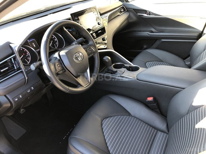 Toyota Camry 2021, 23,500 km - 2.5 л - Bakı
