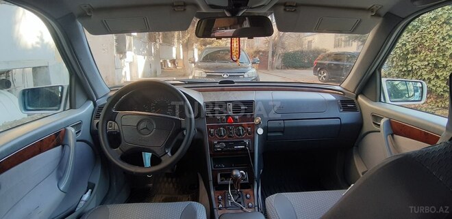 Mercedes C 200 1997, 468,000 km - 2.0 л - Bakı