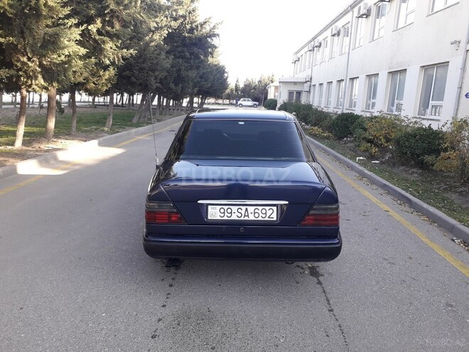 Mercedes E 250 1995, 315,632 km - 2.5 l - Sumqayıt