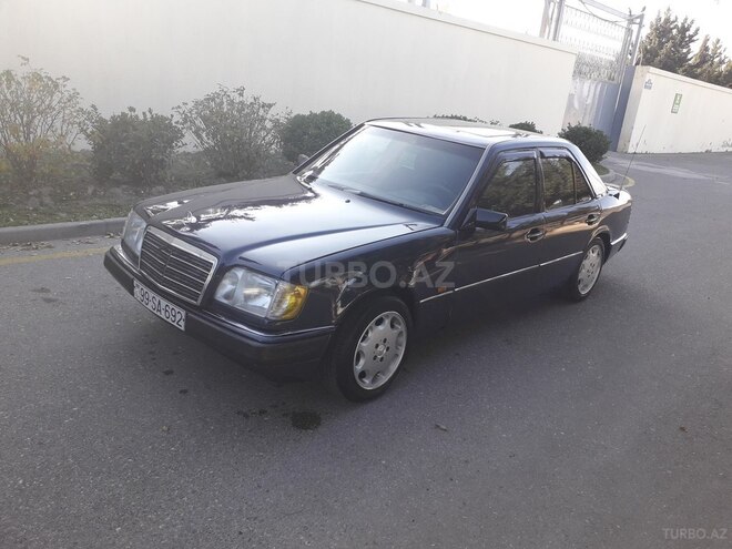 Mercedes E 250 1995, 315,632 km - 2.5 l - Sumqayıt