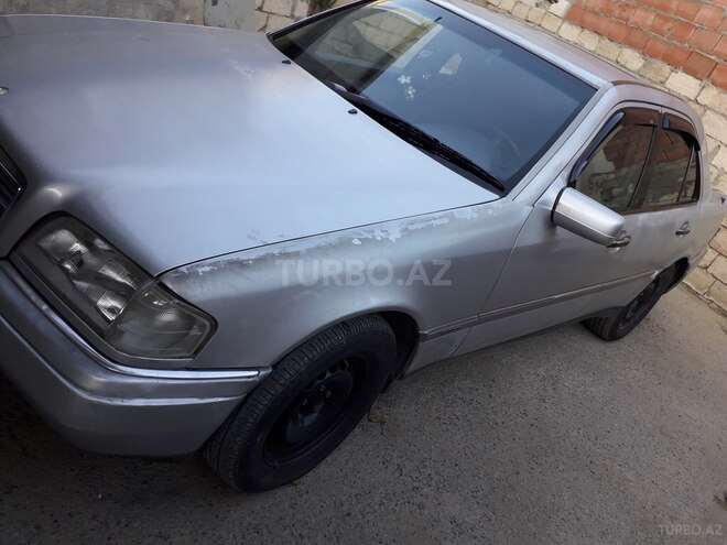 Mercedes C 220 1995, 407,165 km - 2.2 l - Bakı
