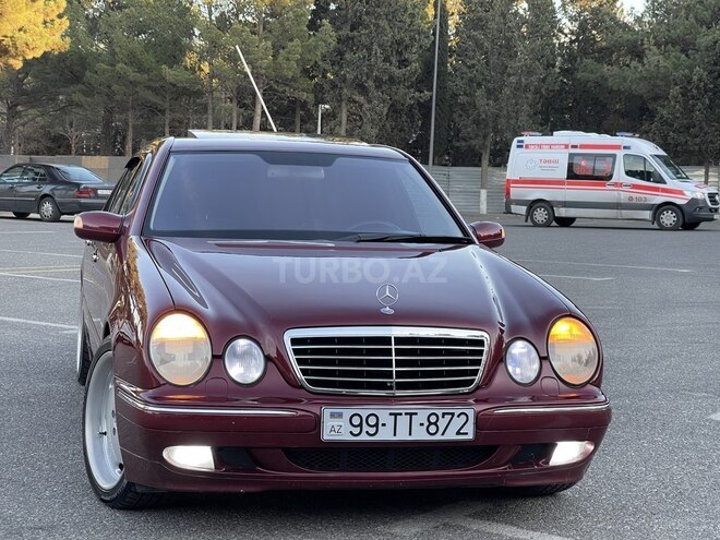 Mercedes E 320 2000, 179,000 km - 3.2 л - Sumqayıt