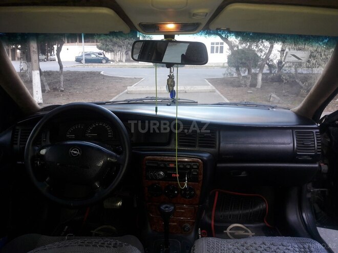 Opel Vectra 1997, 380,000 km - 1.8 l - Sumqayıt