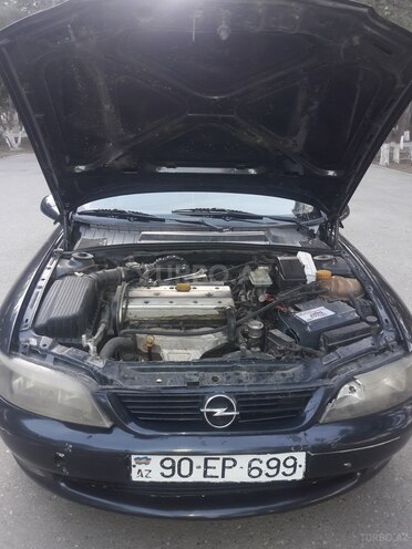Opel Vectra 1997, 380,000 km - 1.8 l - Sumqayıt