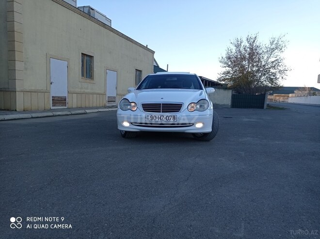 Mercedes C 240 2001, 122,222 km - 2.6 л - Neftçala