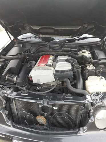 Mercedes E 200 2000, 160,000 km - 2.0 l - Mingəçevir
