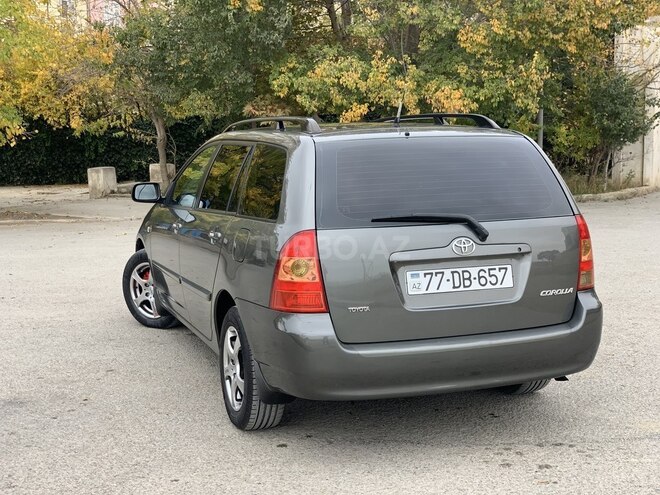 Toyota Corolla 2005, 153,000 km - 1.4 л - Bakı