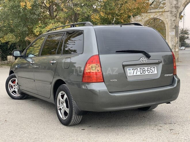 Toyota Corolla 2005, 153,000 km - 1.4 л - Bakı