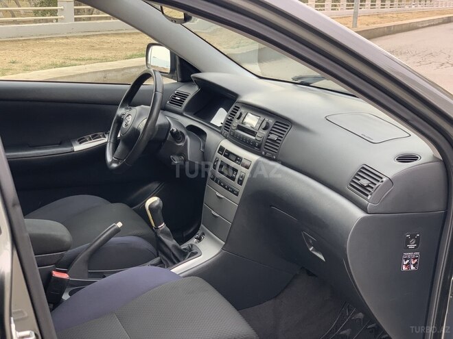 Toyota Corolla 2005, 153,000 km - 1.4 л - Bakı