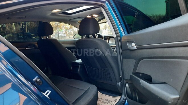 Hyundai Elantra 2016, 76,000 km - 2.0 l - Bakı