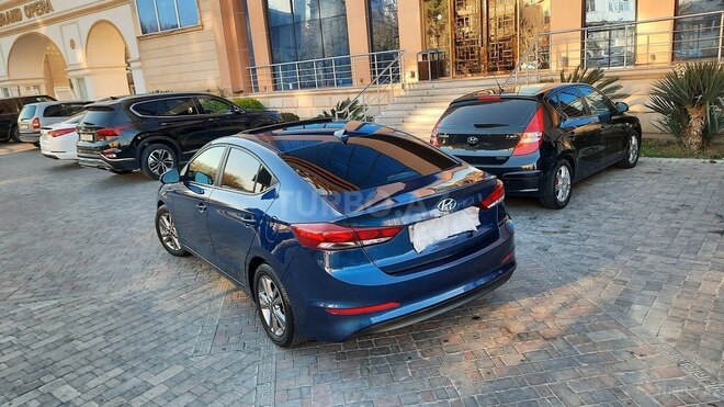 Hyundai Elantra 2016, 76,000 km - 2.0 l - Bakı