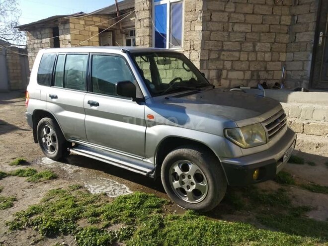 Mitsubishi Pajero io 1999, 265,000 km - 1.8 l - Bakı