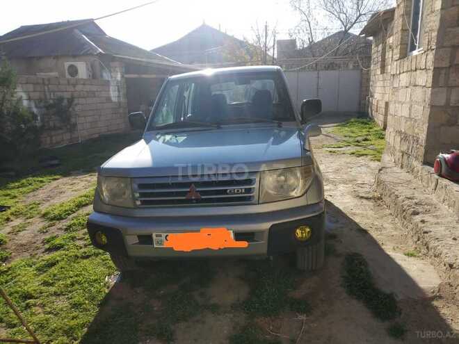 Mitsubishi Pajero io 1999, 265,000 km - 1.8 l - Bakı