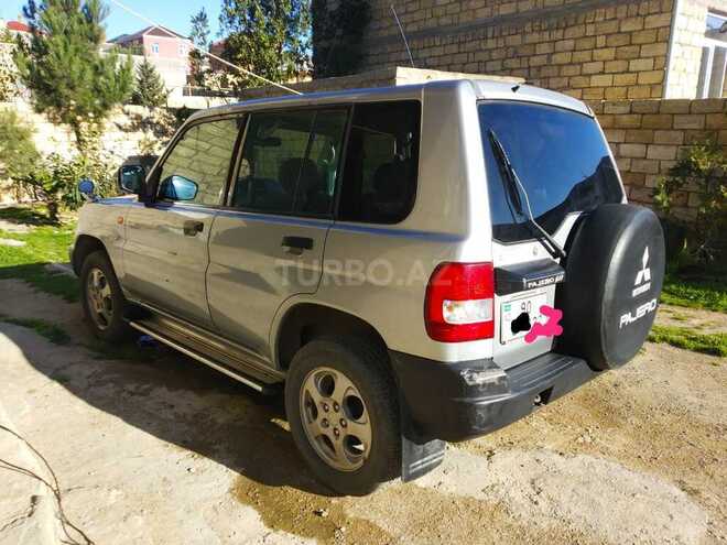 Mitsubishi Pajero io 1999, 265,000 km - 1.8 l - Bakı