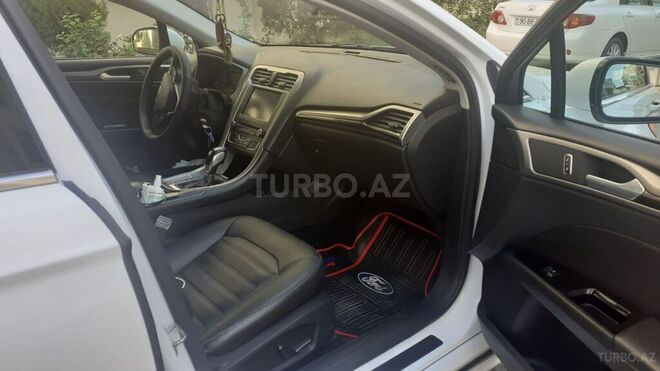 Ford Fusion 2015, 220,000 km - 1.5 l - Bakı