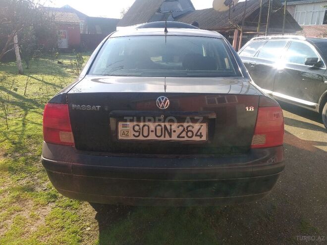 Volkswagen Passat 2000, 280,000 km - 1.8 l - Astara