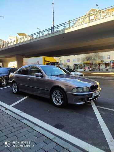 BMW 528 1999, 312,000 km - 2.8 l - Bakı