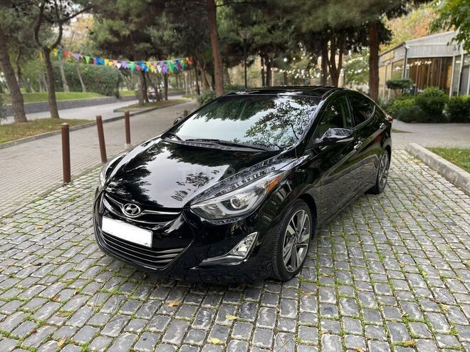 Hyundai Elantra 2015, 38,000 km - 1.8 л - Bakı