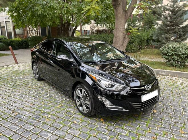 Hyundai Elantra 2015, 38,000 km - 1.8 л - Bakı