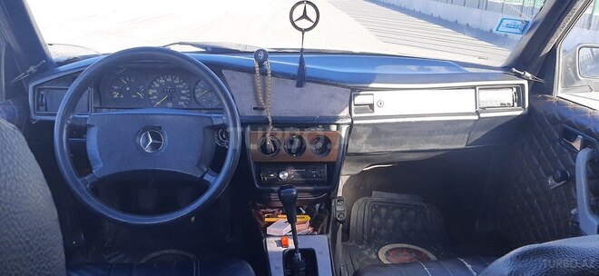 Mercedes 190 1991, 198,900 km - 2.0 л - Bakı