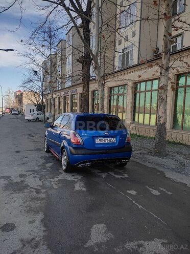 Kia Rio 2006, 219,000 km - 1.5 l - Gəncə